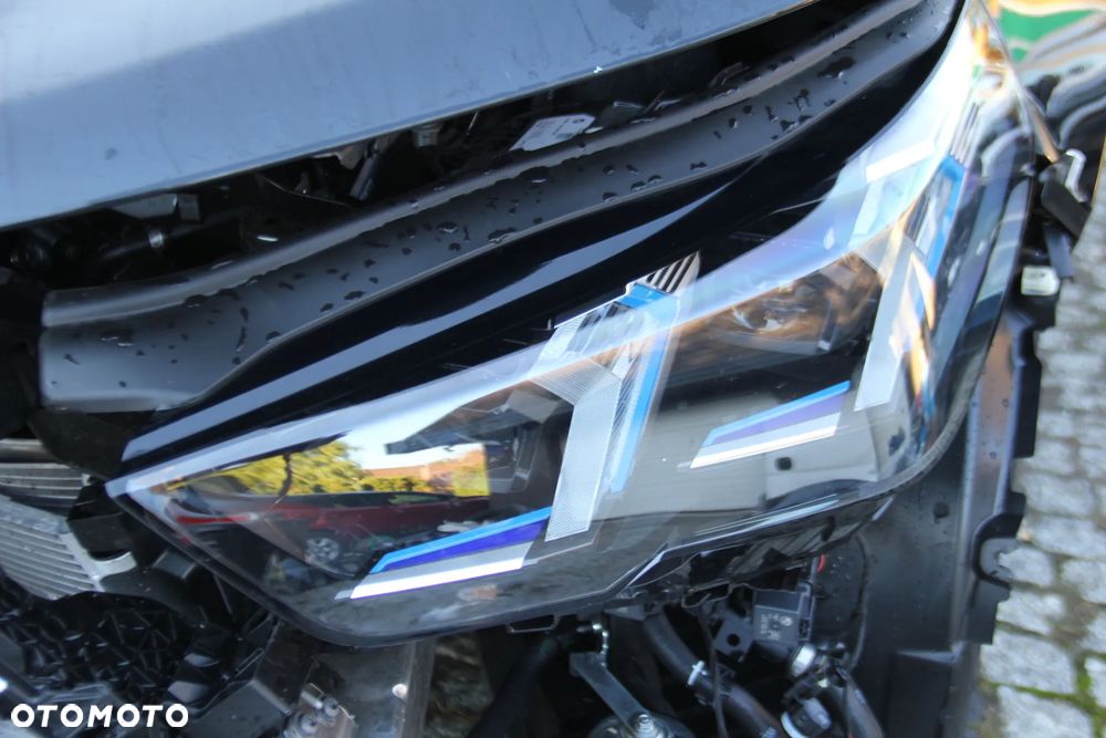 BMW X2 sDrive20i - 16