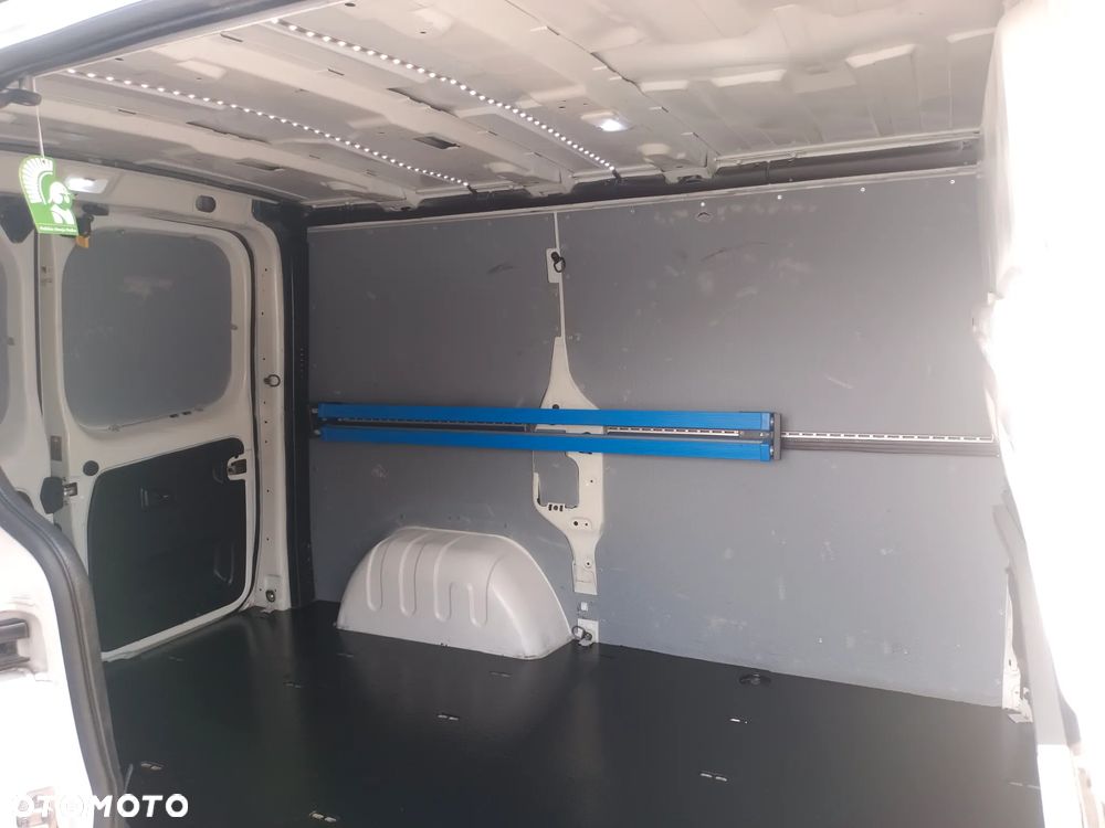 Renault Trafic - 7