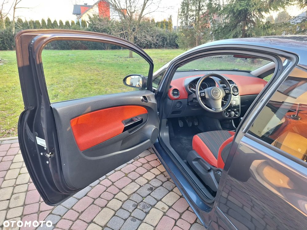 Opel Corsa - 10