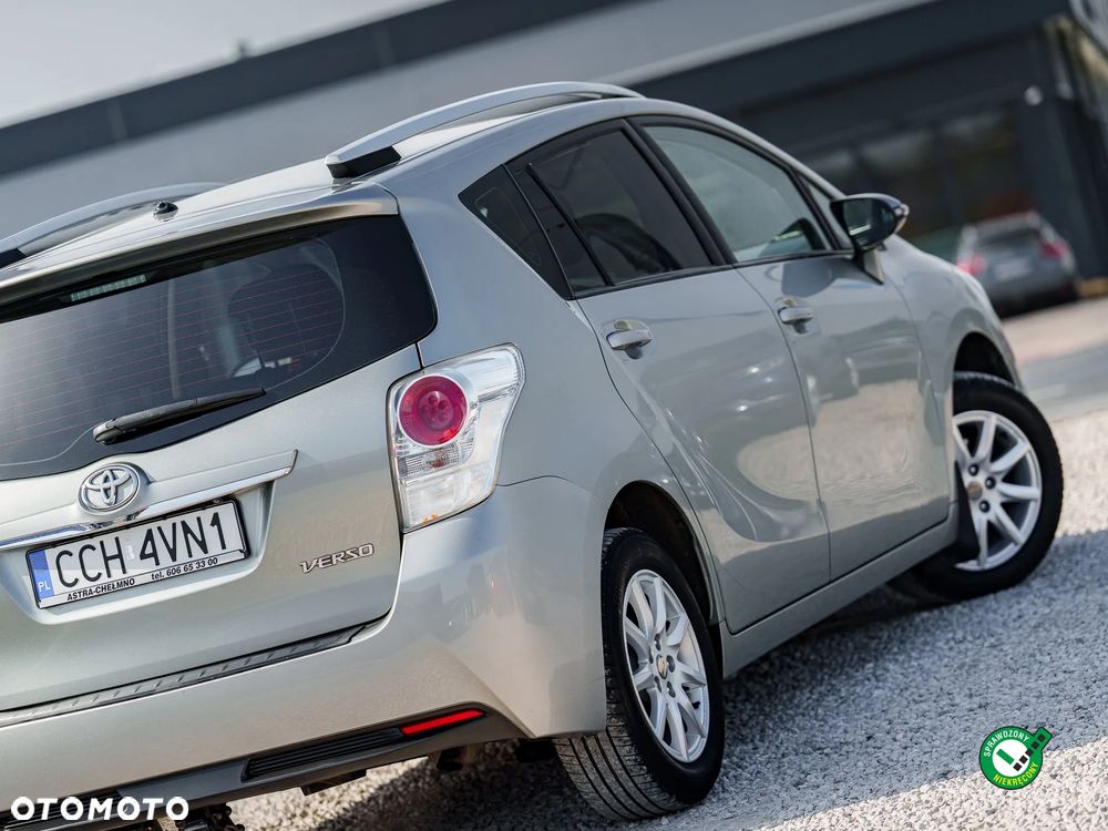 Toyota Verso 1.8 Business Edition 7os MS - 8