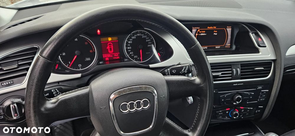 Audi A4 Avant 2.0 TDI DPF Ambition - 35