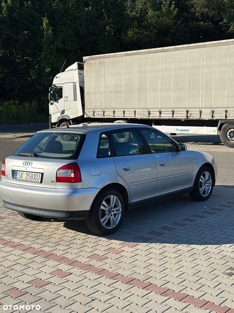 Audi A3 Sportback 1.6 Ambiente - 7