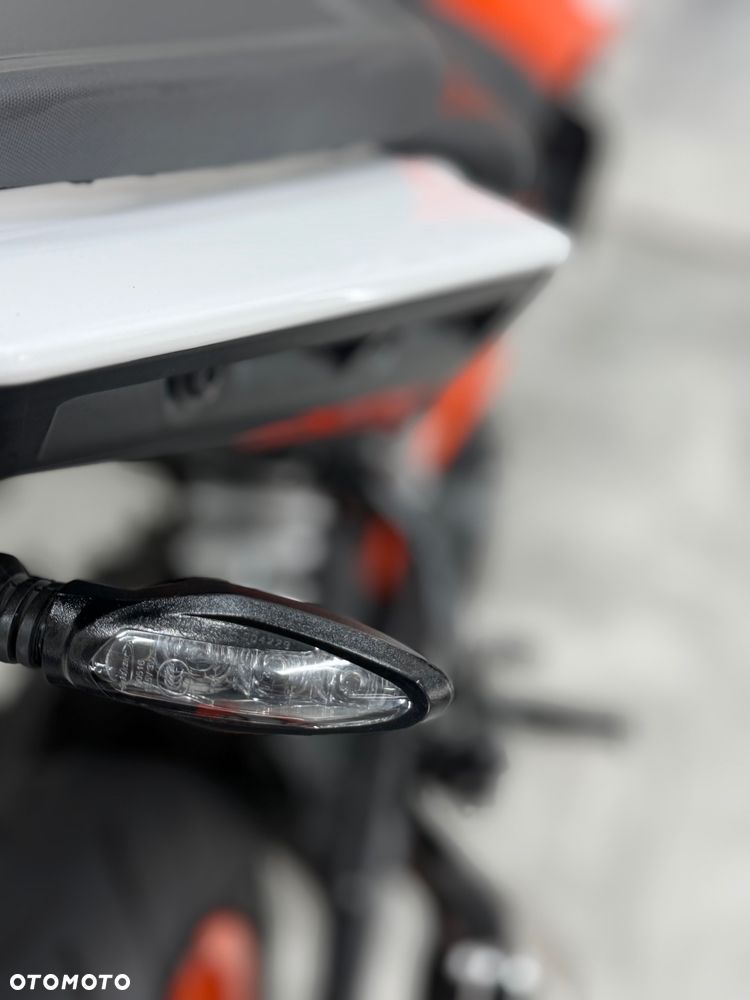 KTM Duke 390 - 11