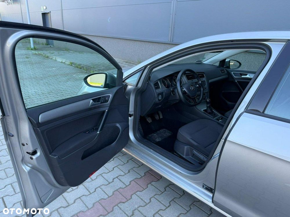 Volkswagen Golf 1.4 TSI BMT Comfortline - 9