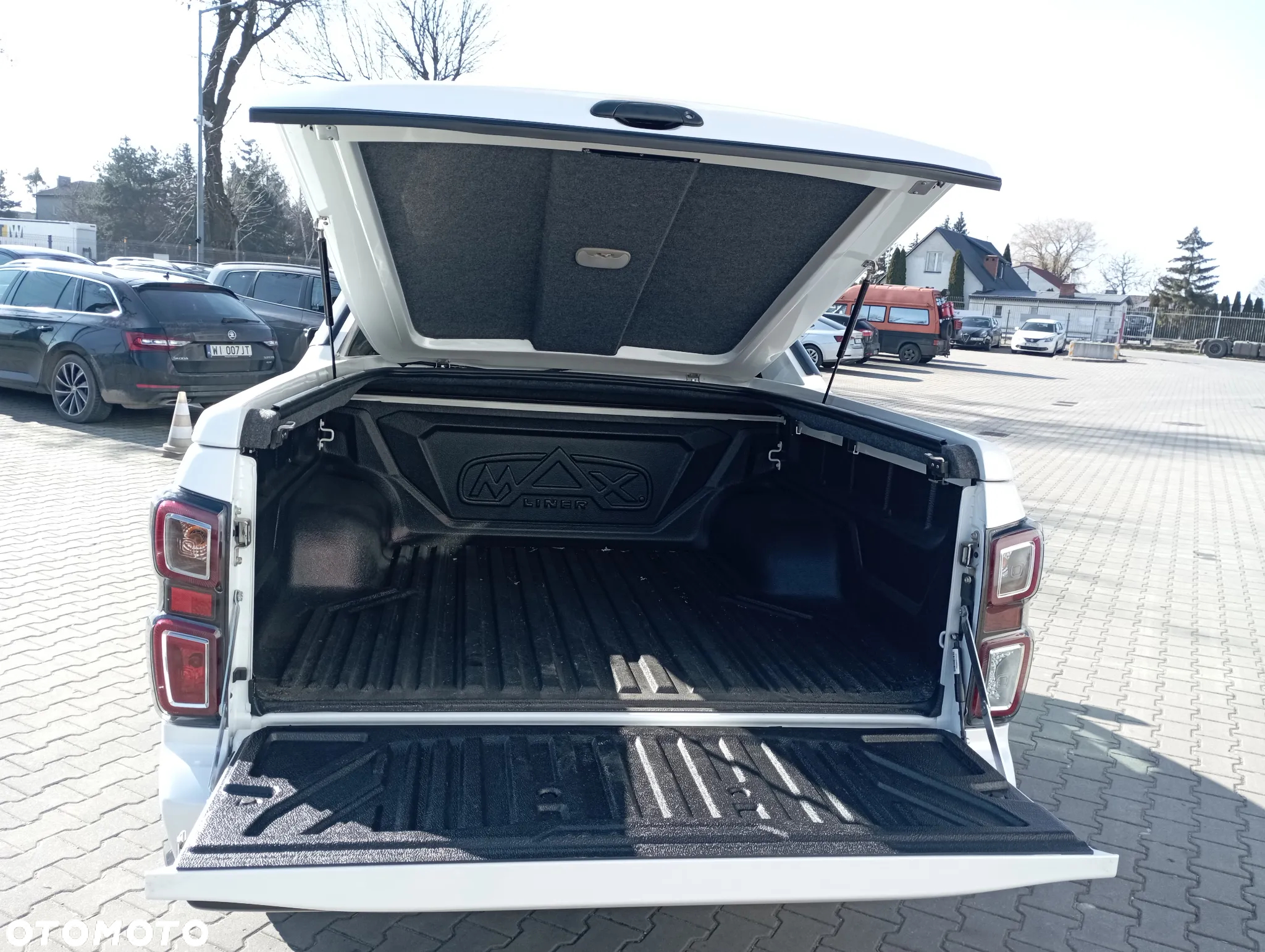 Isuzu D-Max 1.9 DC LSX - 13