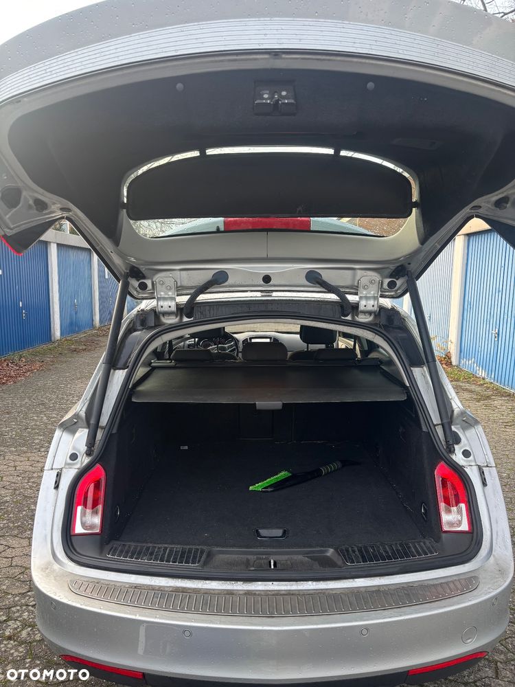 Opel Insignia 2.0 CDTI - 17