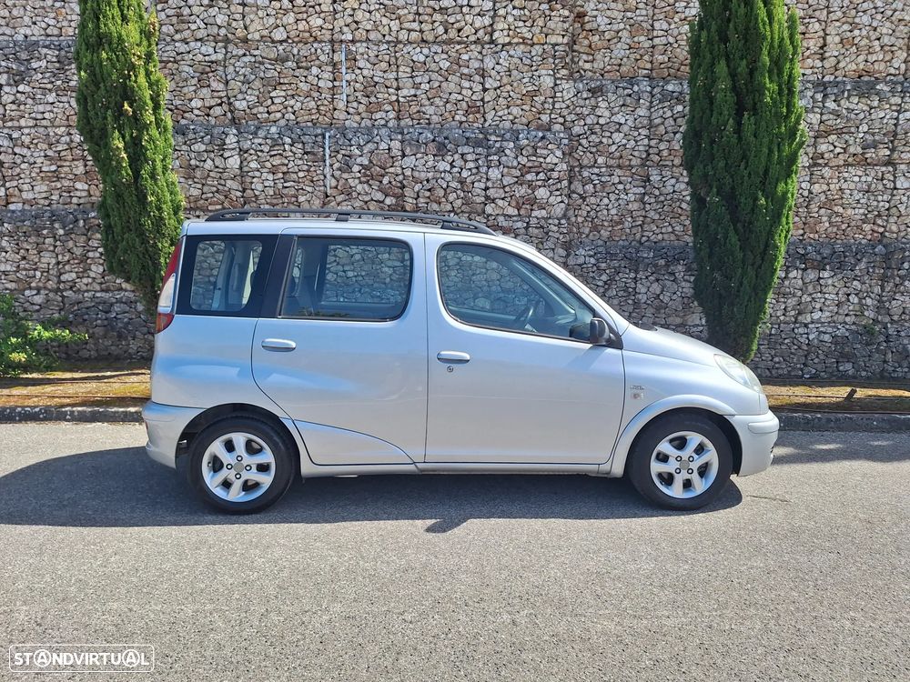 Toyota Yaris Verso 1.4 D-4D Sol - 17