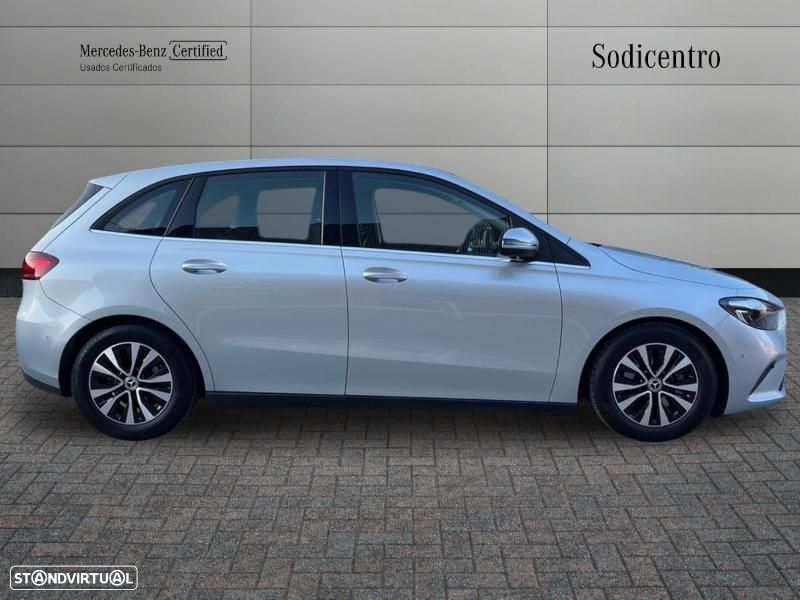 Mercedes-Benz B 180 d - 7