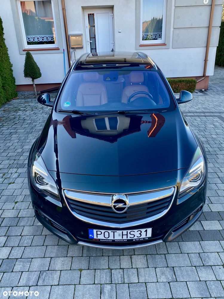 Opel Insignia 2.0 ECOTEC DI Turbo 4x4 Sports Tourer Business Edition - 3