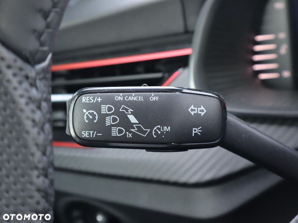 Skoda Kamiq 1.0 TSI Monte Carlo DSG - 18