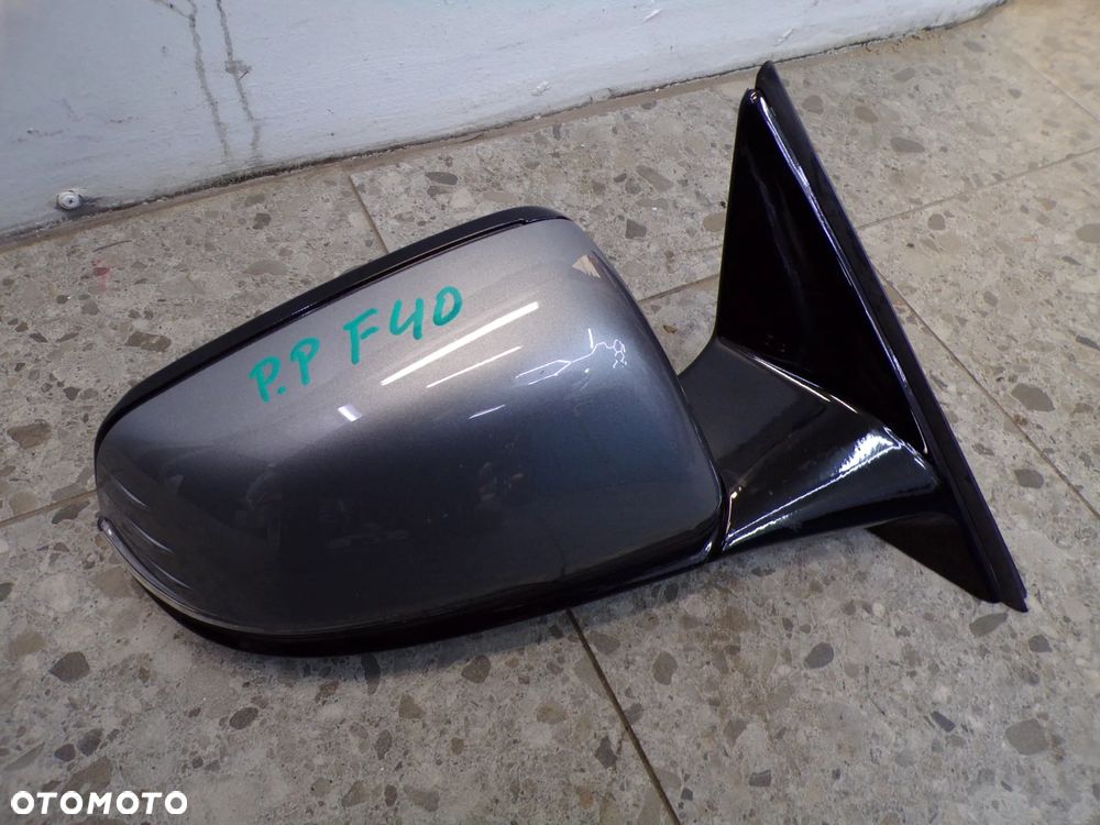 LUSTERKO PRAWE BMW F40 6 PIN - 2
