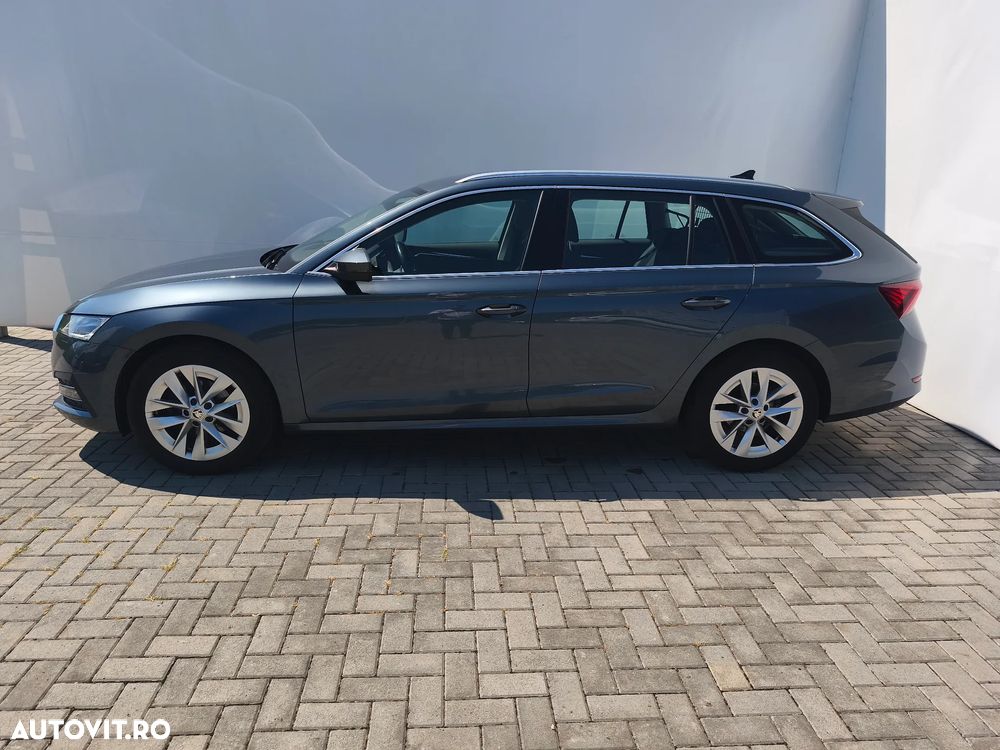 Skoda Octavia Combi 2.0 TDI DSG Style - 2