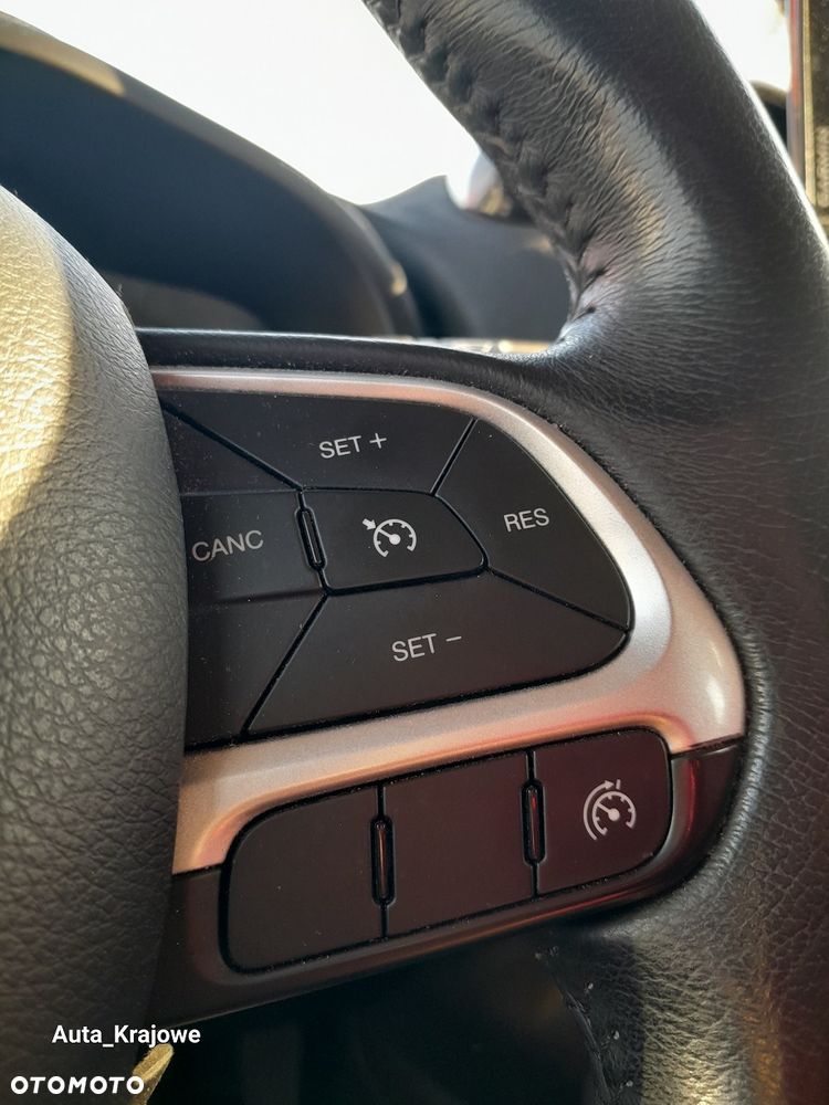 Jeep Renegade 1.4 MultiAir Longitude FWD S&S - 23