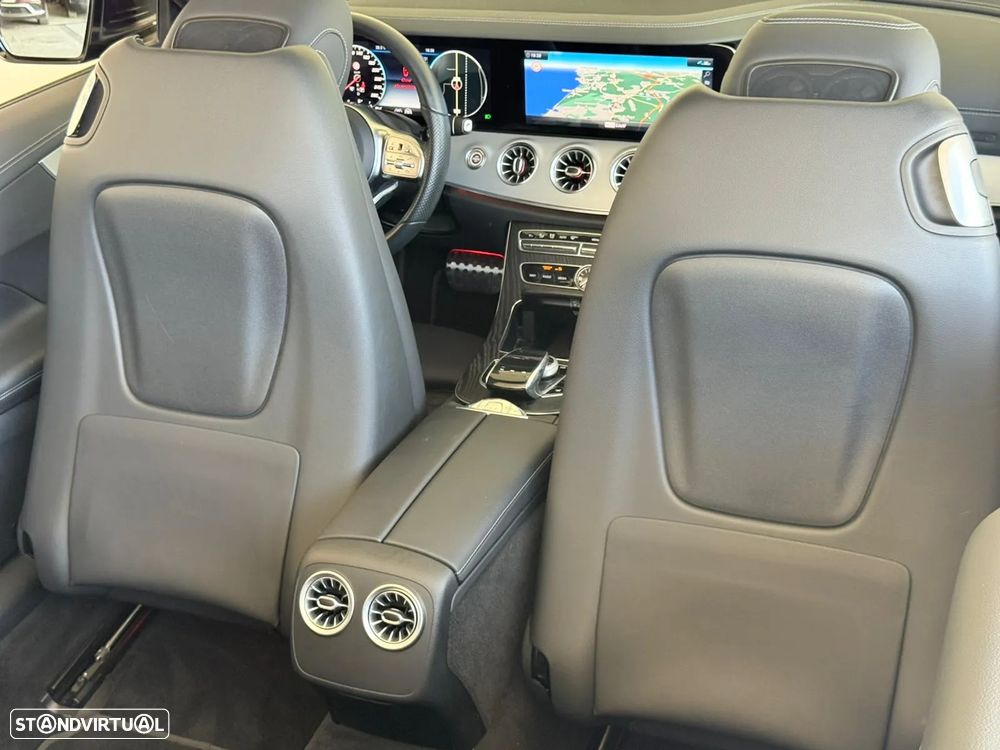 Mercedes-Benz E 220 d AMG Line - 42