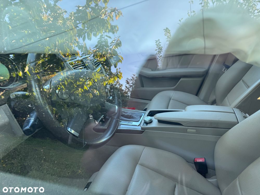 Mercedes-Benz Klasa E 220 CDI BlueEff Elegance - 4