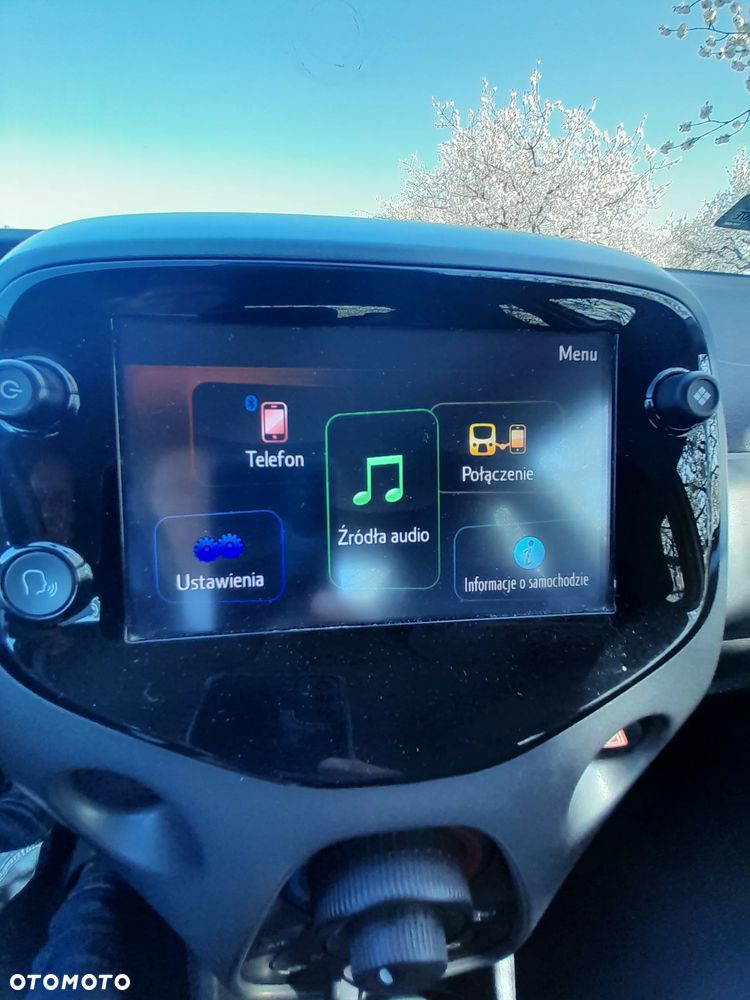 Toyota Aygo x-play - 37