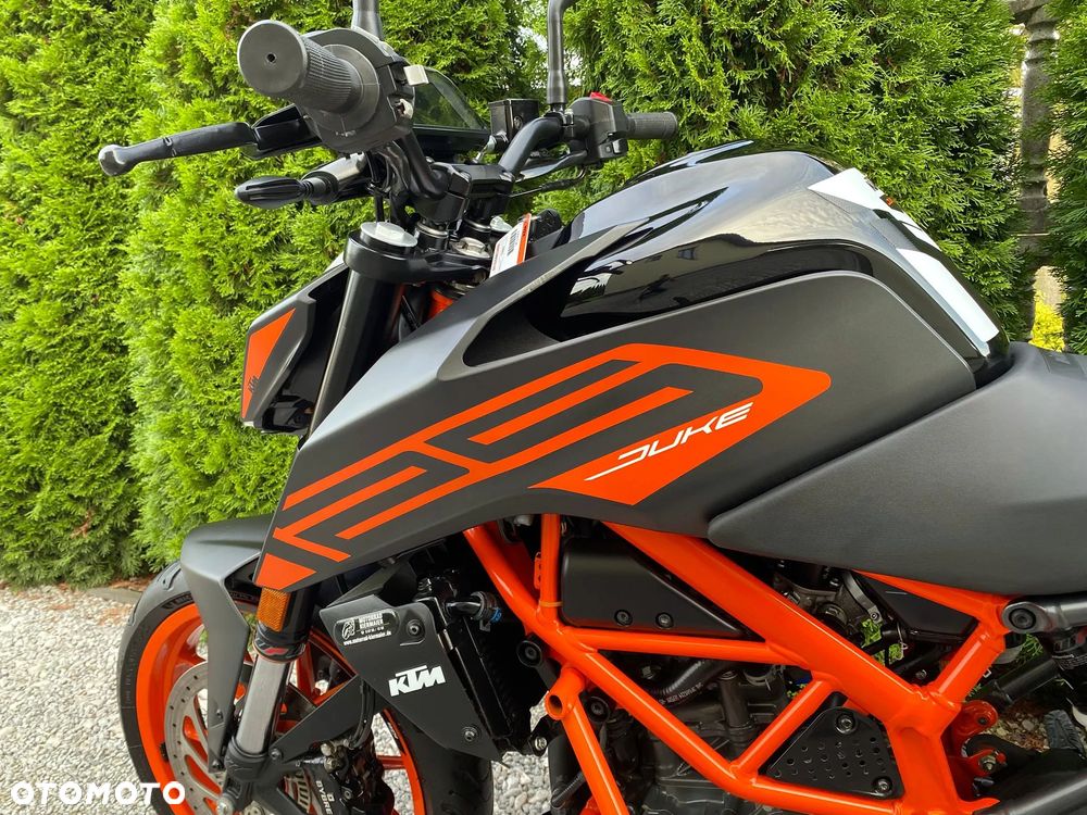 KTM Duke 125 - 20