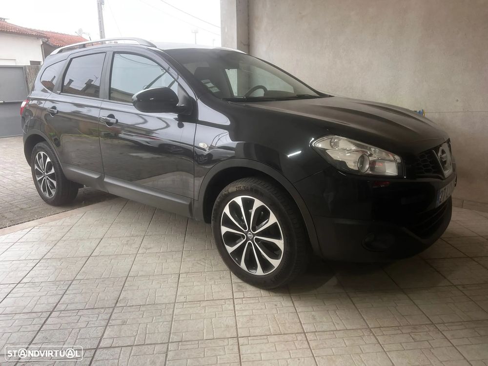 Nissan Qashqai +2 1.5 dCi Tekna Premium 18 - 1