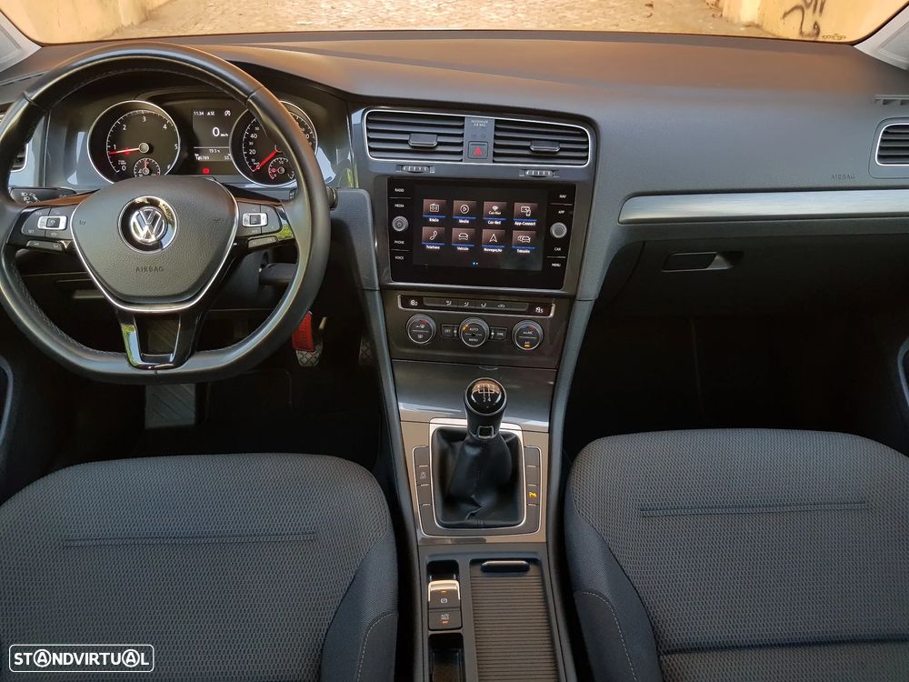 VW Golf Variant 1.6 TDi Confortline - 14