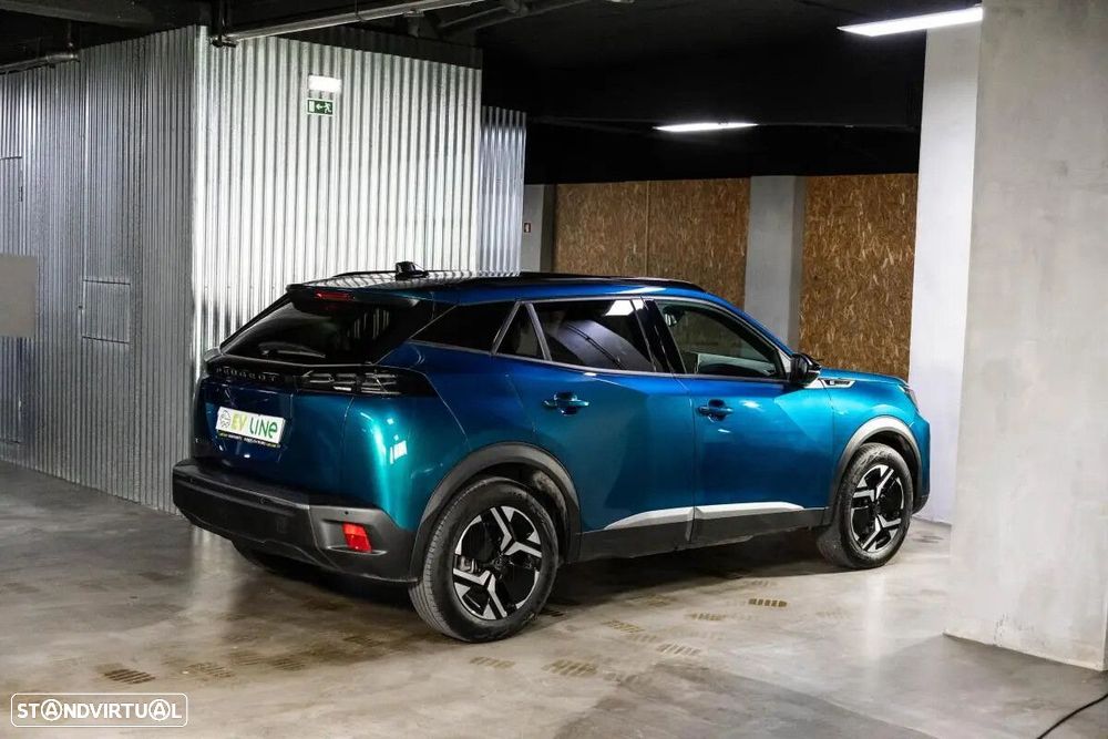 Peugeot e-2008 - 8