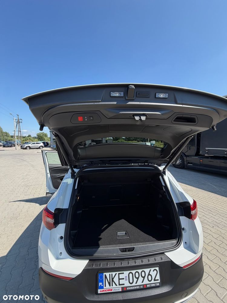 Opel Grandland X 1.2 T GPF Innovation S&S - 18