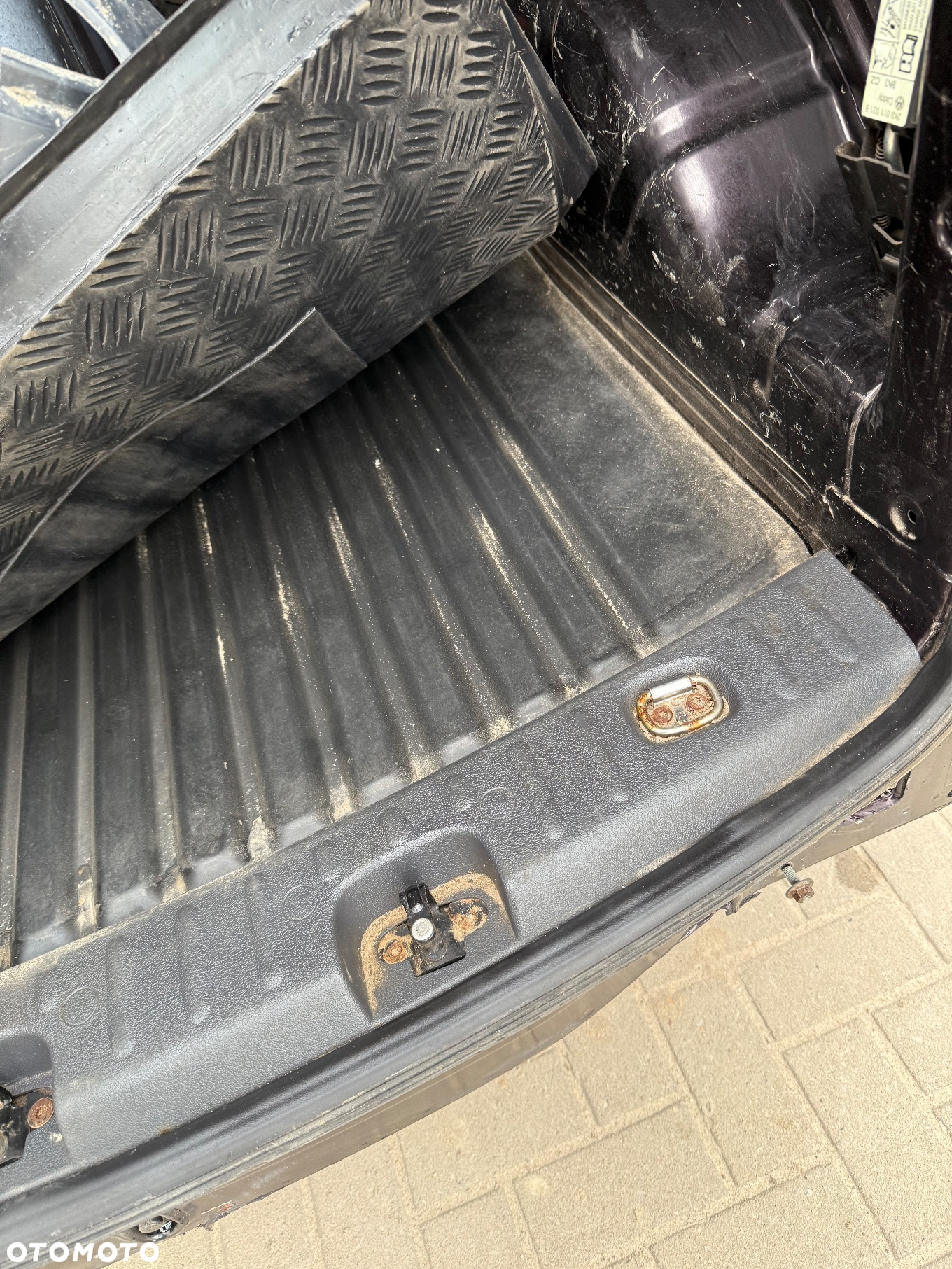 Volkswagen Caddy - 9