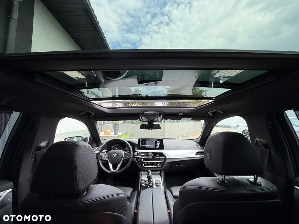 BMW Seria 5 518d Luxury Line sport - 7