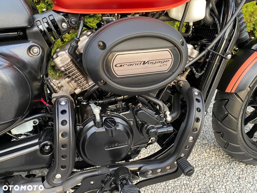 Hyosung GV - 28