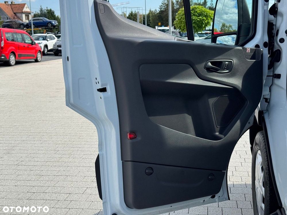 Ford e-transit 350 L4H3 - 14