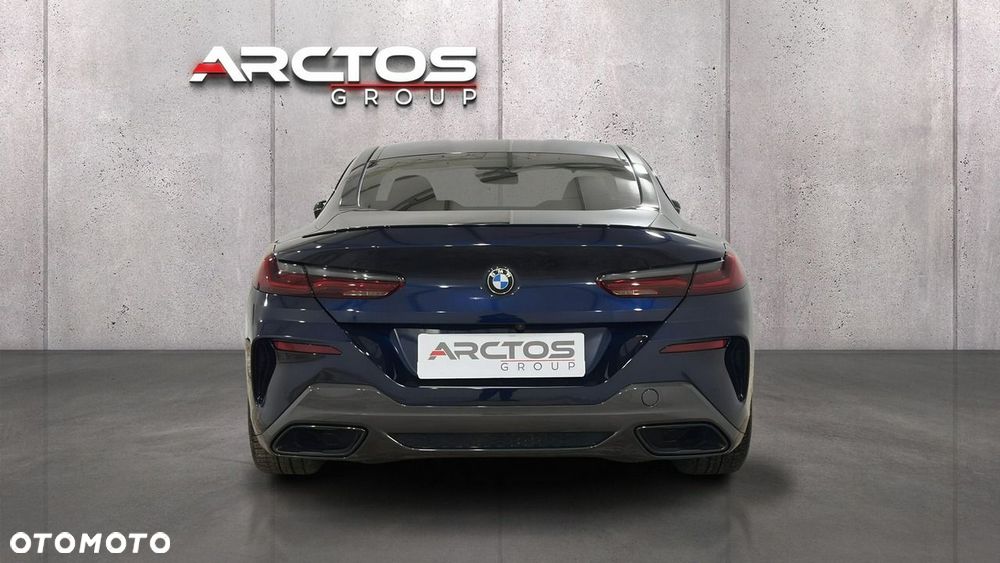 BMW Seria 8 - 5