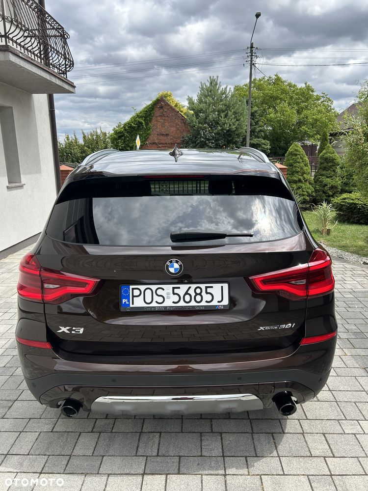 BMW X3 xDrive30i Luxury Line - 6