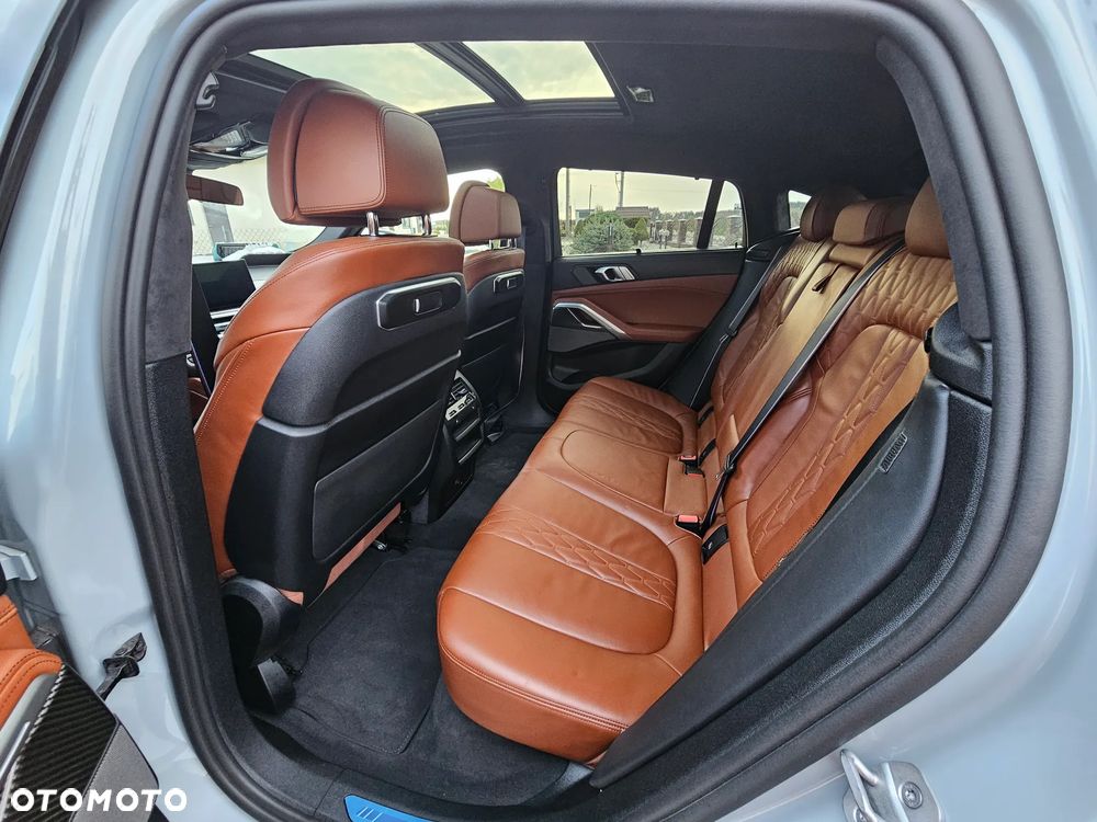 BMW X6 - 9