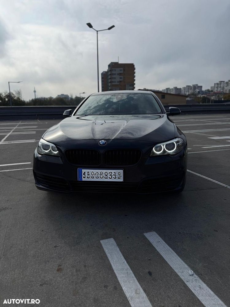 BMW Seria 5 525d xDrive Sport-Aut. Luxury Line - 3
