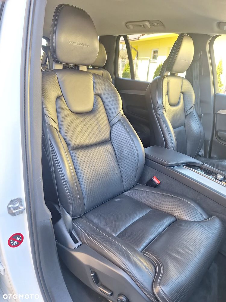 Volvo XC 90 D5 AWD Geartronic Inscription - 25