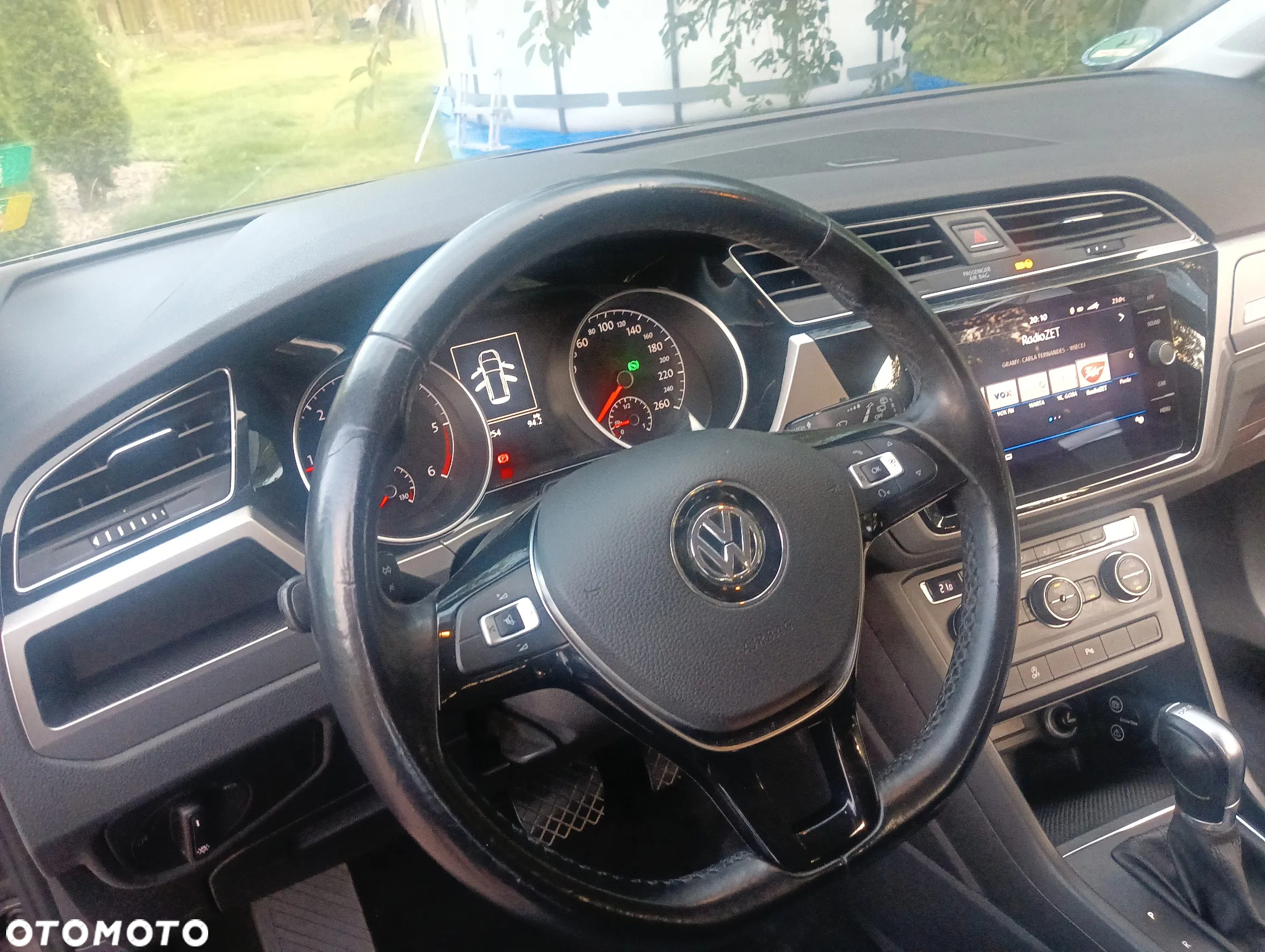 Volkswagen Touran 1.6 TDI SCR DSG Join - 8