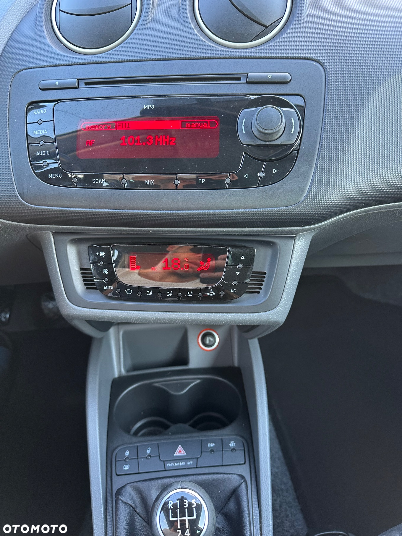 Seat Ibiza SC 1.4 16V Style - 17