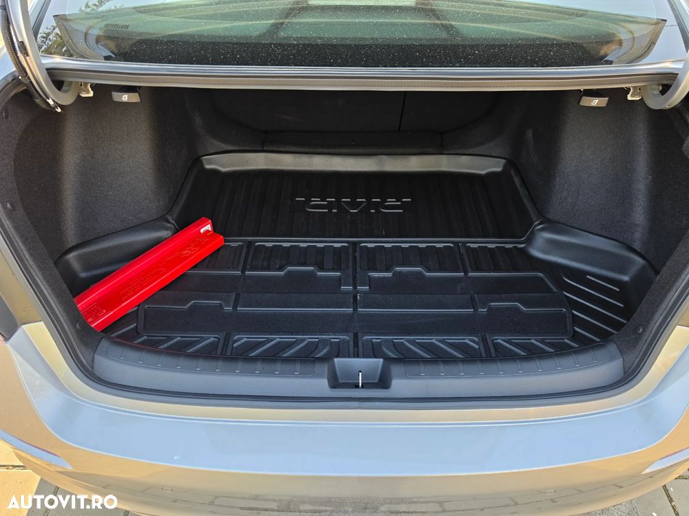 Honda Civic 2.0 e:HEV E-CVT Advance - 26