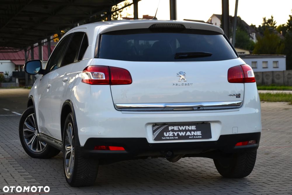 Peugeot 4008 - 17