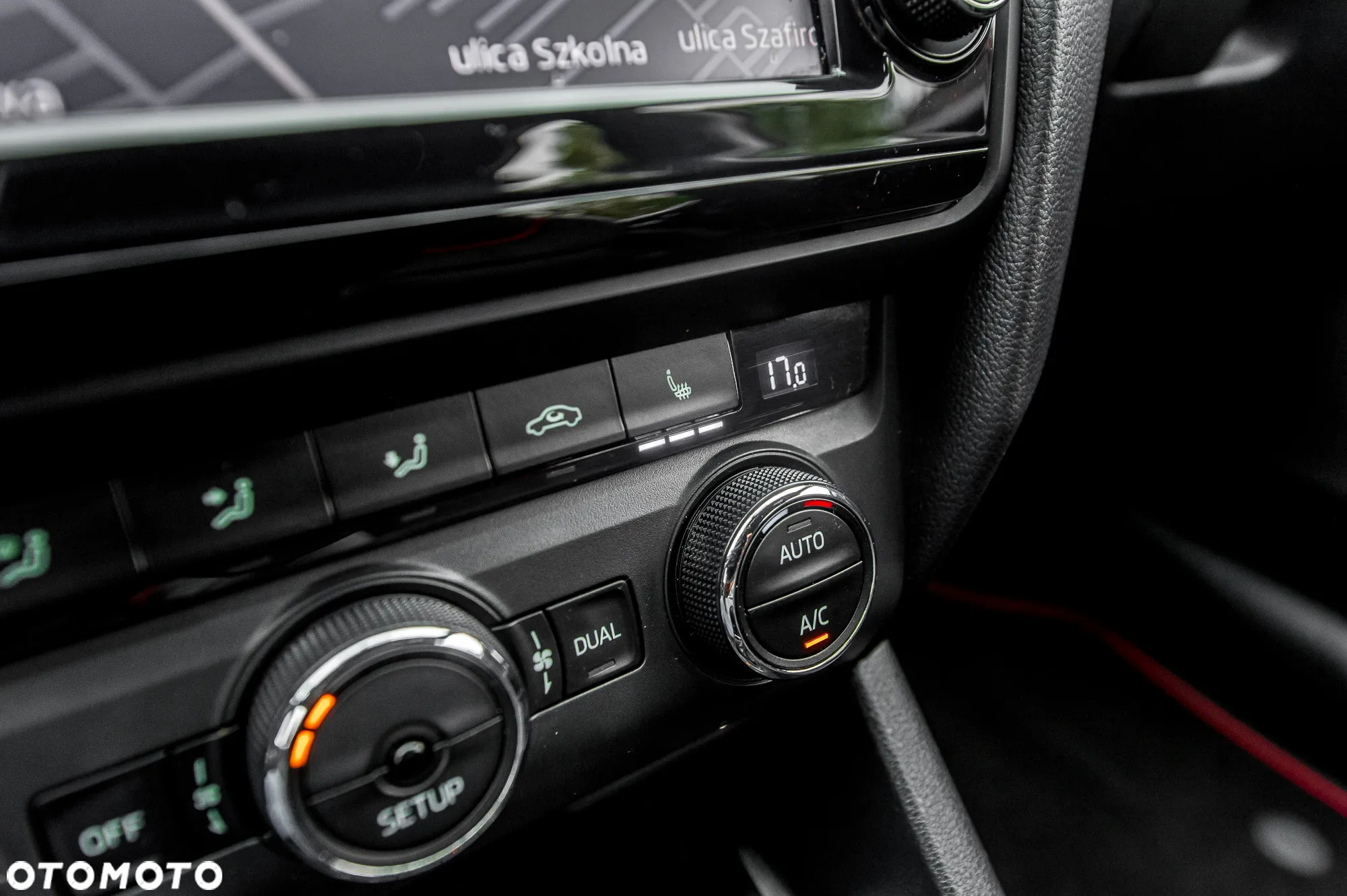 Skoda Octavia 2.0 TSI RS - 35