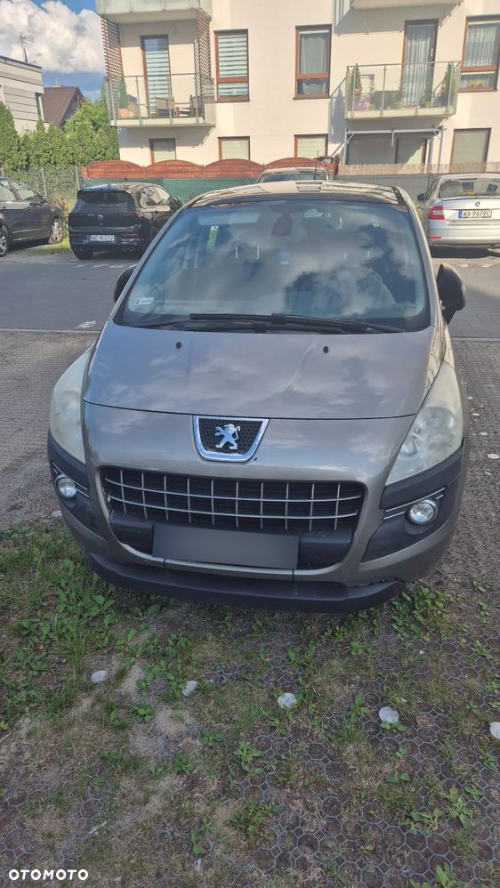 Peugeot 3008 1.6 HDi Premium - 3