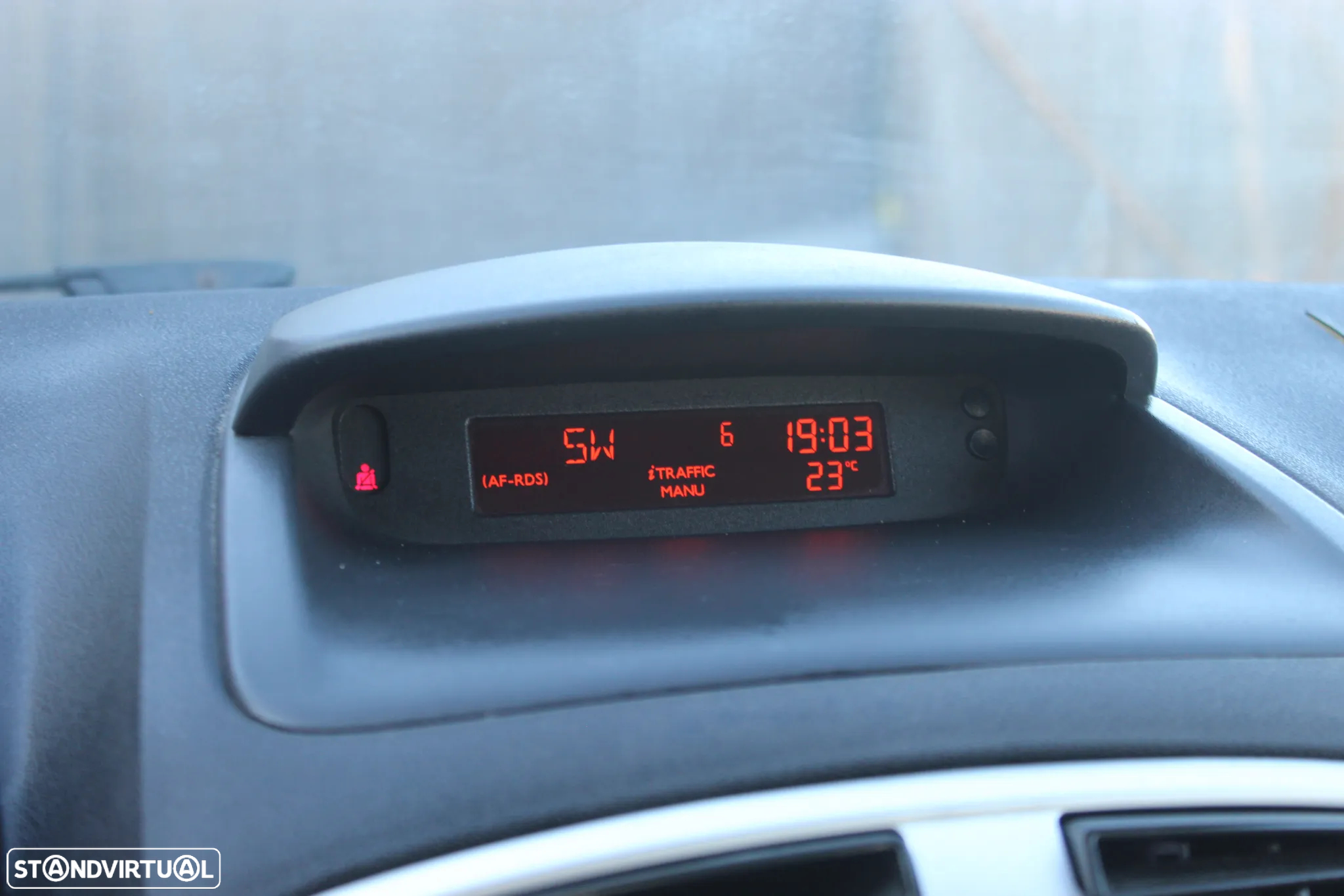 Renault Clio 1.2 16V Dynamique S - 13