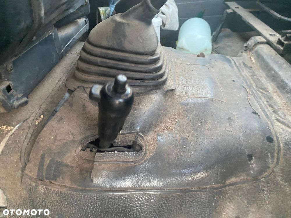 Toyota Land Cruiser - 14