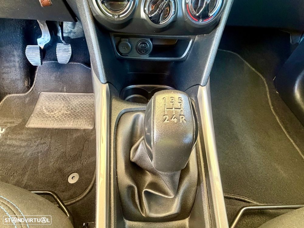 Peugeot 2008 1.2 PureTech Style - 21