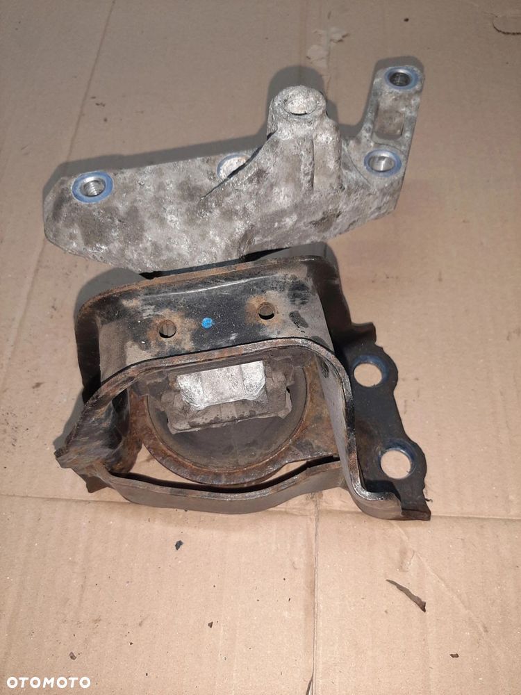 Micra K13 rozrusznik 1,2 benzyna Nissan - 2