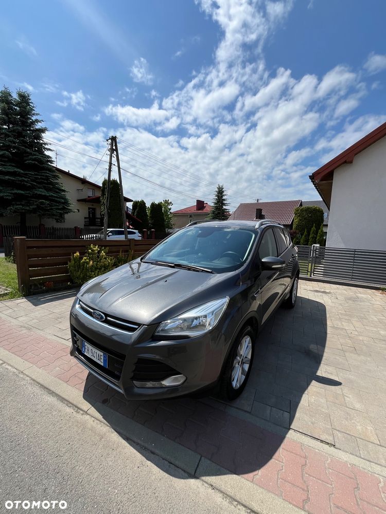 Ford Kuga 2.0 TDCi 4x4 Titanium - 4