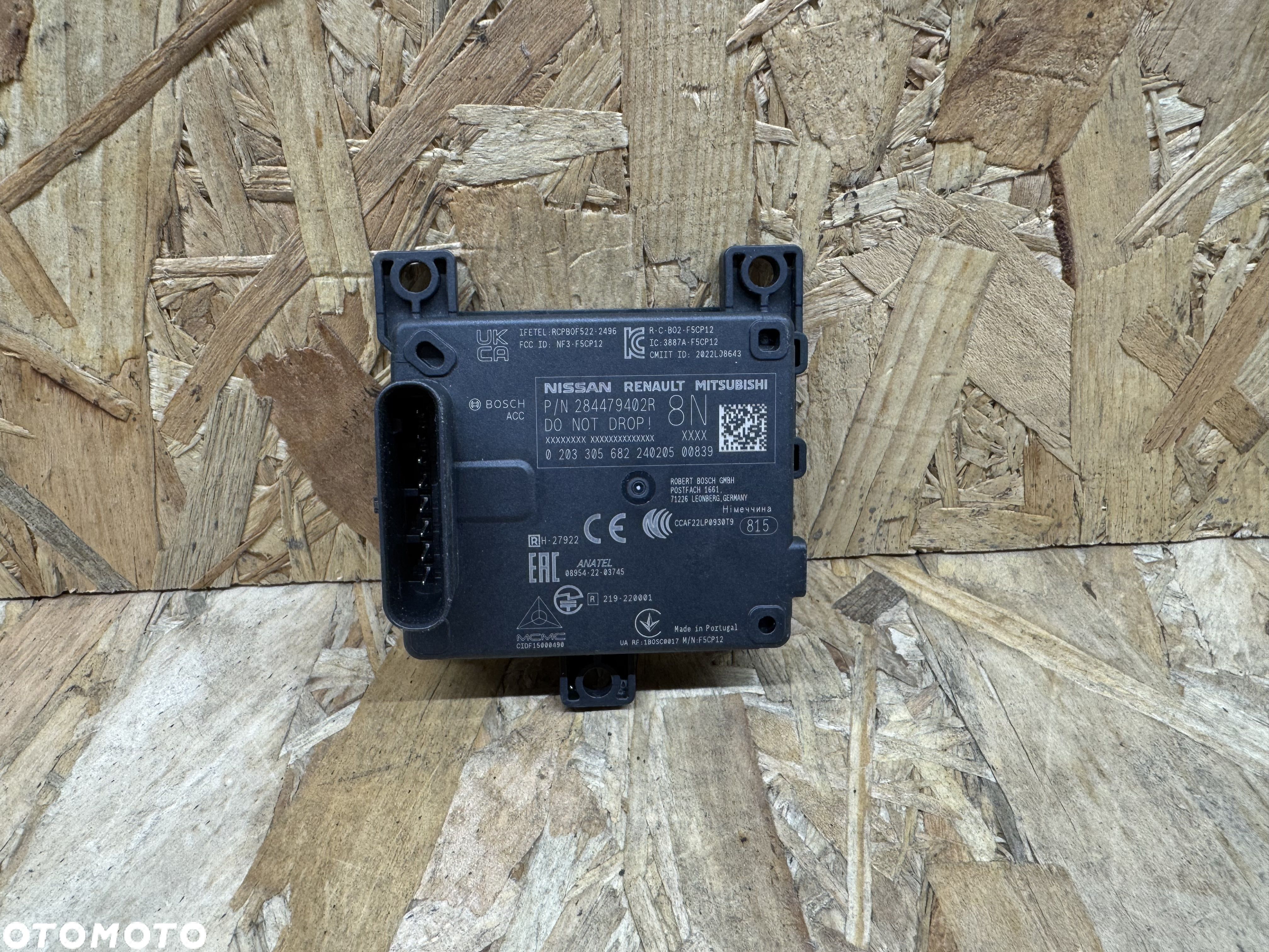 Czujnik zbliżeniowy radar sensor Mercedes renault Mitsubishi - 1