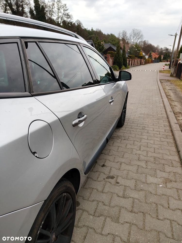 Renault Megane 1.9 dCi Dynamique Euro5 - 15