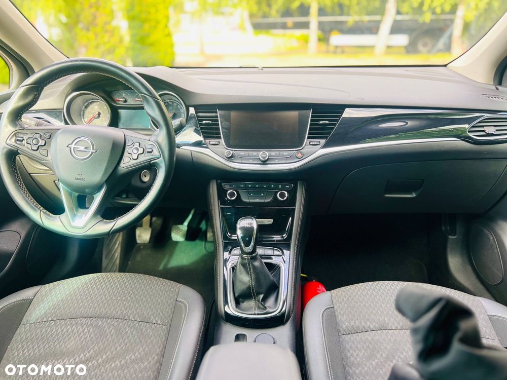 Opel Astra 1.6 CDTI Sport - 13