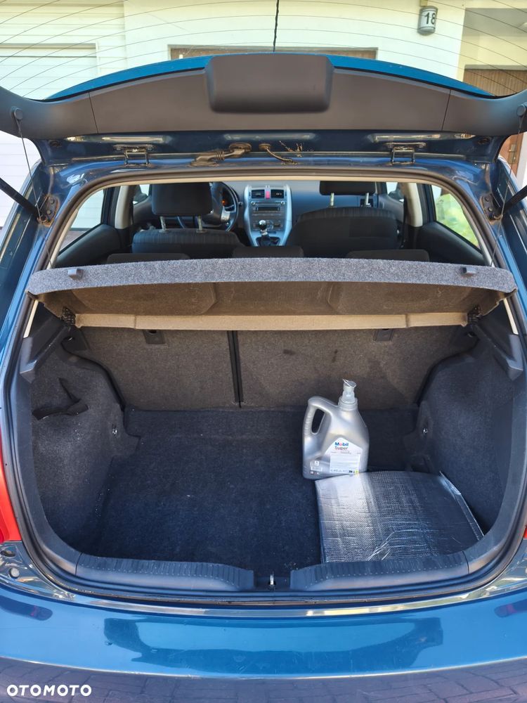 Toyota Auris 1.6 Sol - 15