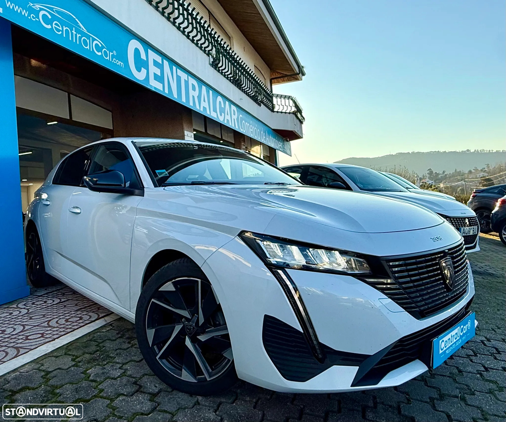 Peugeot 308 1.2 PureTech Allure - 2